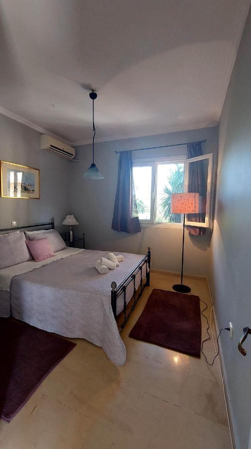 Alex Apartment Перама Экстерьер фото