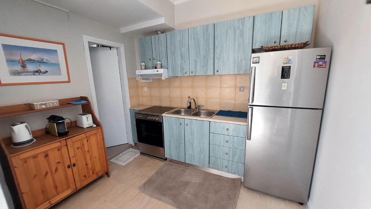 Alex Apartment Перама Экстерьер фото